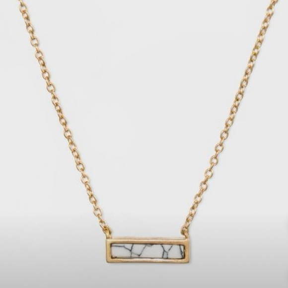 Necklace - Picture 1 of 2